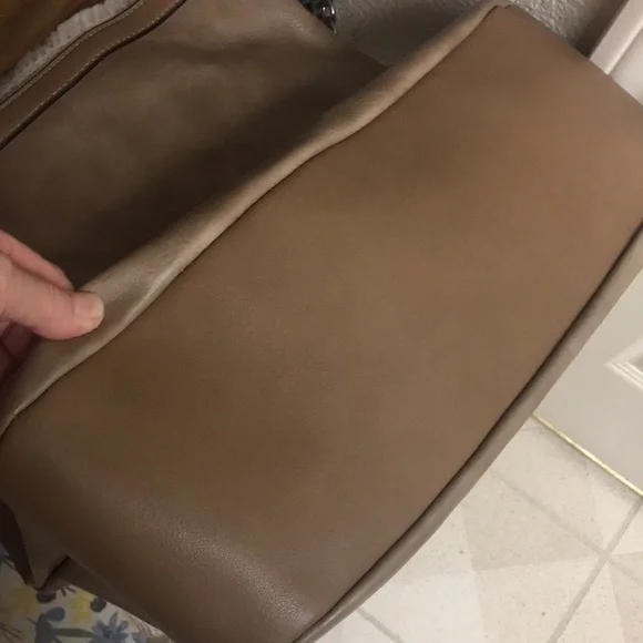 NWOT Taupe Bucket Bag (Vegan) - Picture 10 of 15